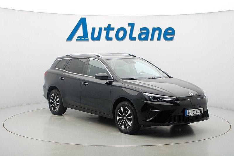 Svart Begagnad 2022 MG MG5 EV Kombi | 199 900 kr - Bild 1/3