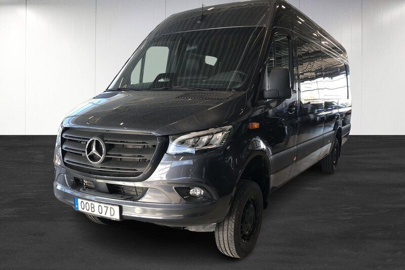 Mörkgrå (grå) Ny 2025 Mercedes Sprinter Van | 999 000 kr - Bild 1/4