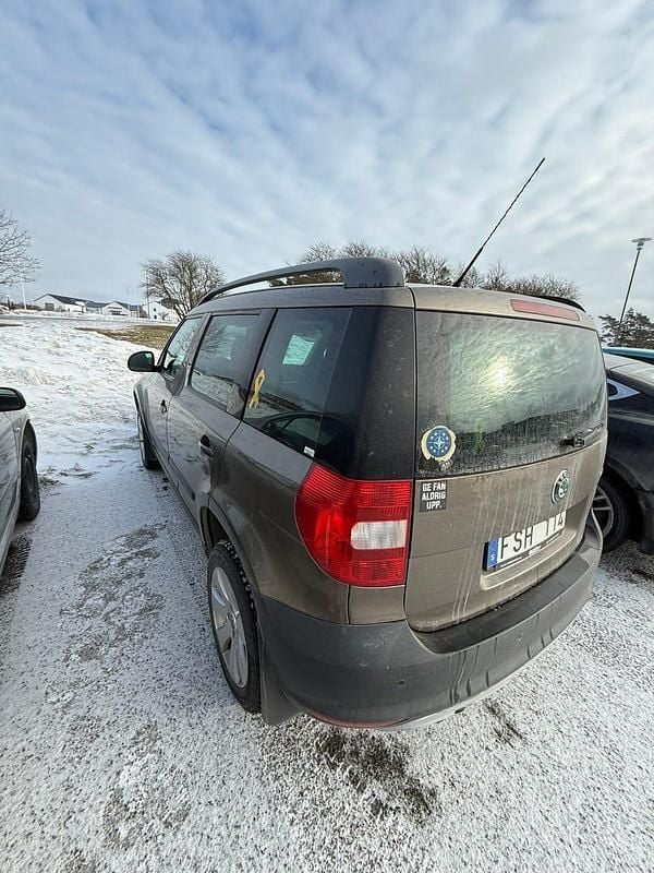Begagnad Skoda Yeti 105 HK (77 kW) 2010 SUV