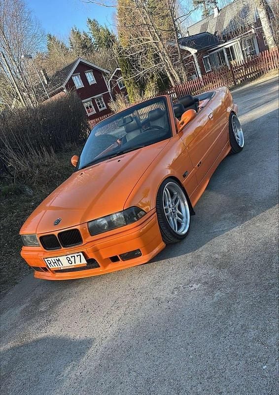 Begagnad BMW 328 193 HK (141 kW) 1996 Lamborghini orange Cab