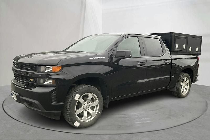 Svart Begagnad 2021 Chevrolet Silverado Sedan | 516 000 kr (Dyr) - Bild 1/4