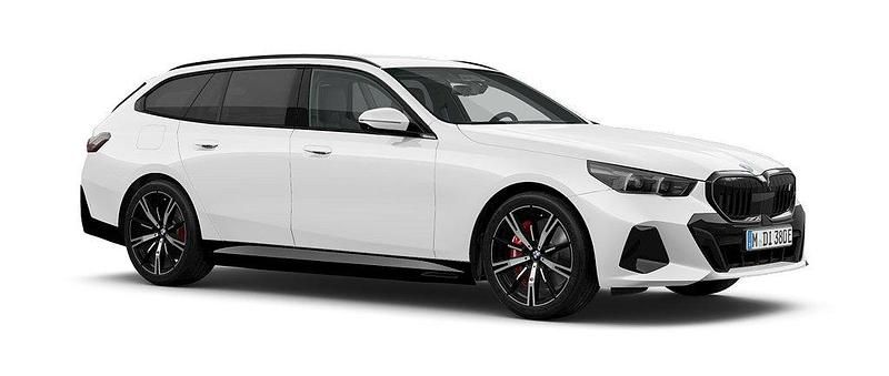 Vit Ny 2025 BMW i5 Comfort Edition Sedan | 849 200 kr - Bild 1/3