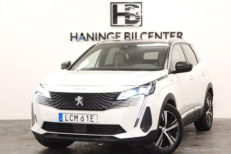 Vit Begagnad 2021 Peugeot 3008 GT SUV | 289 900 kr (Lite dyr) - Bild 1/4