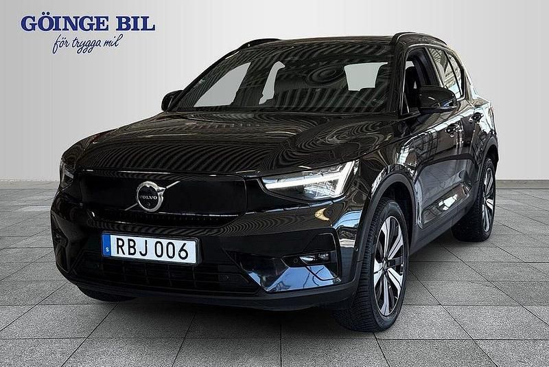 Svart Begagnad 2022 Volvo XC40 Ultimate SUV | 379 000 kr - Bild 1/3