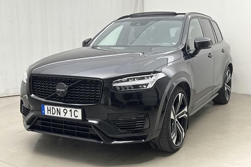 Svart Begagnad 2022 Volvo XC90 R-Design SUV | 622 000 kr (Superpris) - Bild 1/4