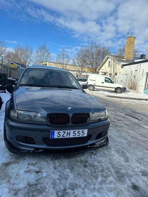 Begagnad BMW 330 231 HK (169 kW) 2002 Sedan