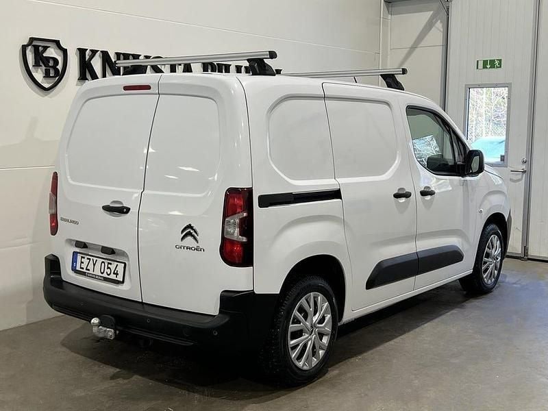 Begagnad Citroën Berlingo 102 HK (75 kW) 2022 Vit Minibuss