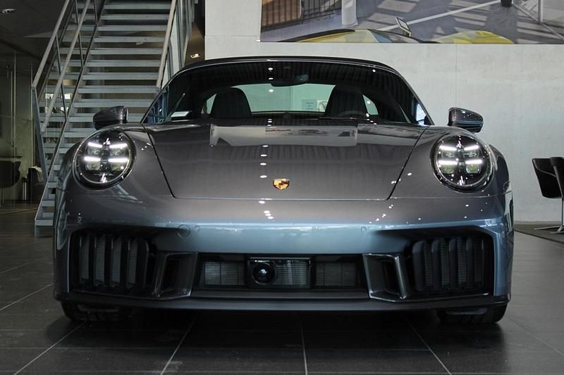 Ny Porsche 911 2026 Flerfärgad