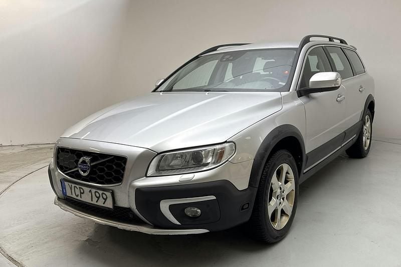 Silver Begagnad 2016 Volvo XC70 Standard | 140 000 kr (Marknadspris) - Bild 1/4