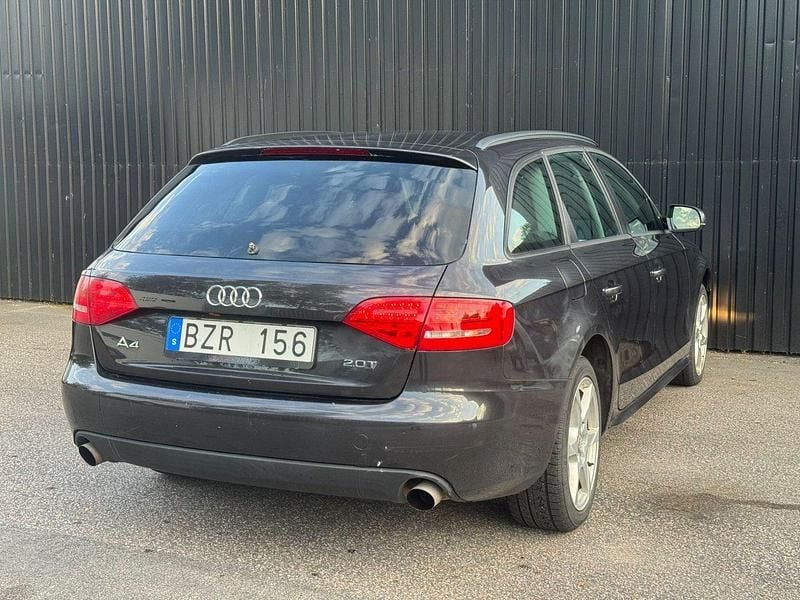 Begagnad Audi A4 180 HK (132 kW) 2010 Mörkgrå Kombi
