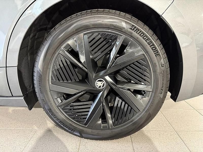 Ny Skoda Enyaq iV RS 250 kW (340 HK) 2026 Grå SUV