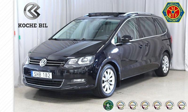 Svart Begagnad 2014 VW Sharan Minibuss | 144 900 kr (Marknadspris) - Bild 1/4