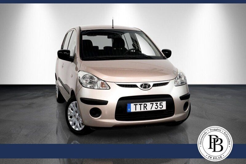 Silver Begagnad 2010 Hyundai i10 Halvkombi | 34 900 kr (Lite dyr) - Bild 1/3