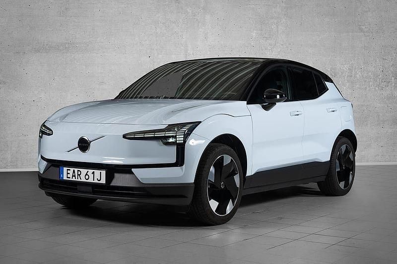 Ljusblå (blå) Begagnad 2024 Volvo EX30 Plus SUV | 359 000 kr - Bild 1/4