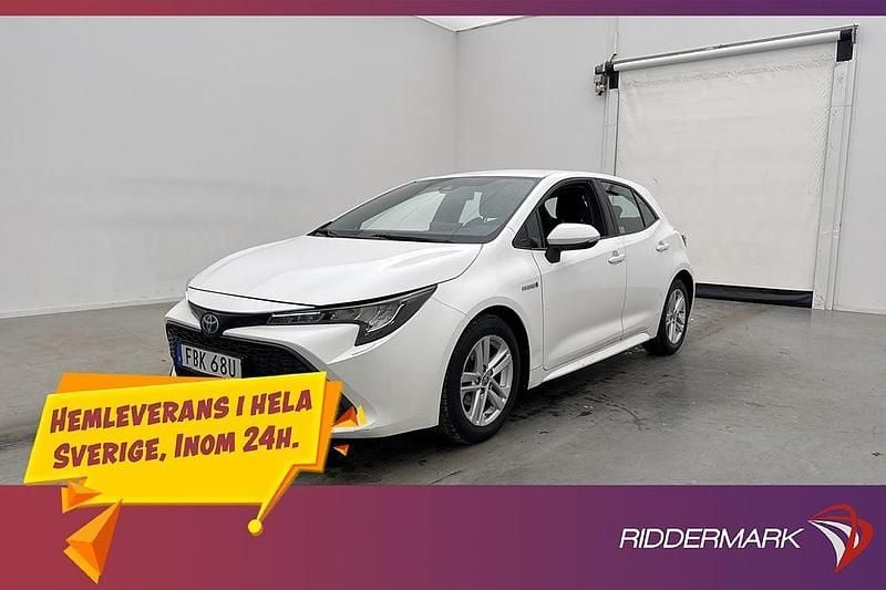 Begagnad Toyota Corolla Active 122 HK (89 kW) 2020 Vit Halvkombi