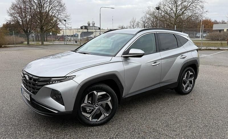 Metallic Begagnad 2022 Hyundai Tucson SUV | 375 000 kr (Lite dyr) - Bild 1/1