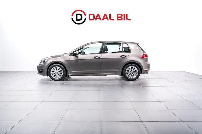 Begagnad VW Golf VII Style 122 HK (89 kW) 2013 Grå Halvkombi