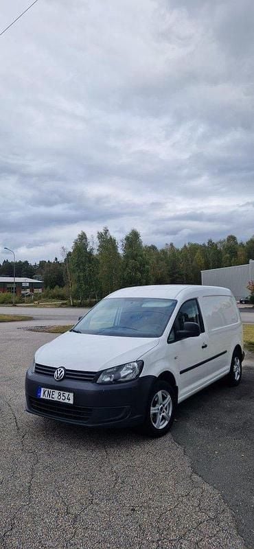 Vit Begagnad 2014 VW Caddy Maxi Minibuss | 72 000 kr (Bra pris) - Bild 1/4