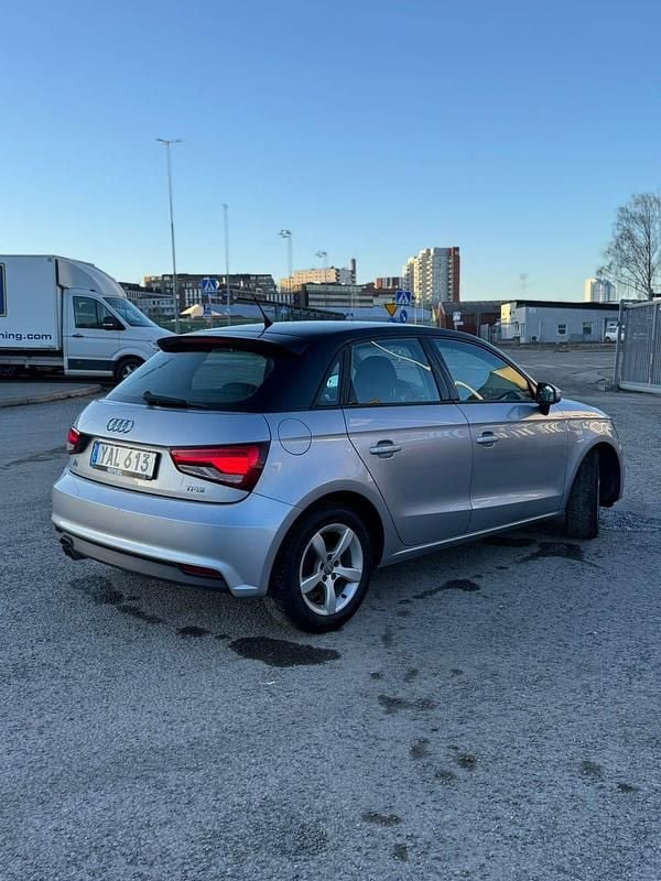 Begagnad Audi A1 Sportback 125 HK (91 kW) 2016 Halvkombi