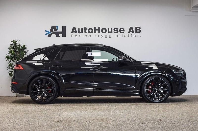 Begagnad Audi SQ8 Competition 507 HK (372 kW) 2023 Svart SUV