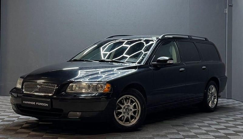 Svart Begagnad 2008 Volvo V70 Standard Kombi | 39 900 kr (Bra pris) - Bild 1/4