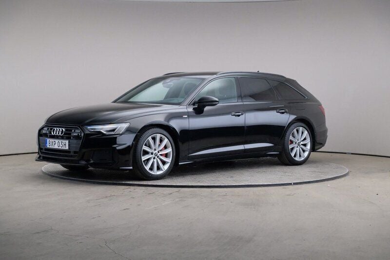 Svart (brilliantsvart(solid)) Begagnad 2021 Audi A6 S-Line Kombi | 425 000 kr (Bra pris) - Bild 1/4