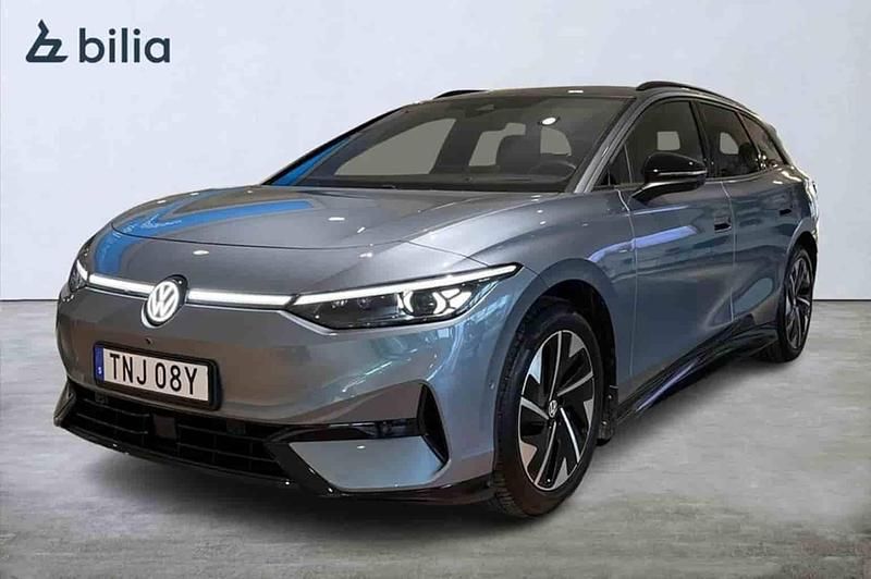 Blå Begagnad 2025 VW ID.7 Pro Kombi | 539 900 kr (Superpris) - Bild 1/1