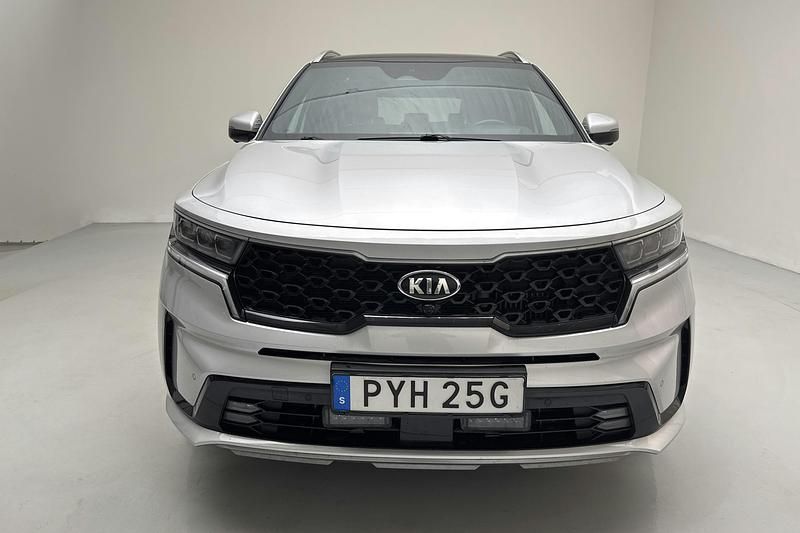 Begagnad Kia Sorento Advance 265 HK (194 kW) 2021 Grå SUV