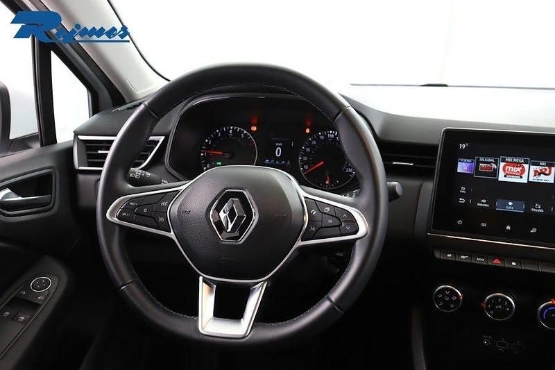 Begagnad Renault Clio V Zen 91 HK (66 kW) 2022 Vit Halvkombi