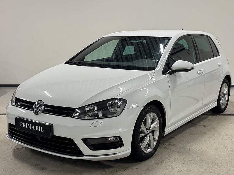 Vit Begagnad 2016 VW Golf VII GT Halvkombi | 104 900 kr (Bra pris) - Bild 1/4