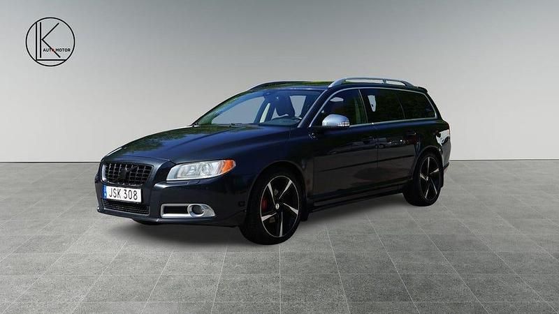 Grå Begagnad 2009 Volvo V70 Summum Kombi | 59 900 kr (Dyr) - Bild 1/4