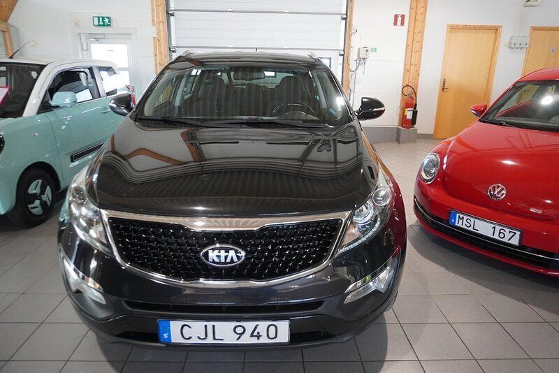 Svart Begagnad 2014 Kia Sportage Comfort SUV | 89 000 kr (Marknadspris) - Bild 1/4
