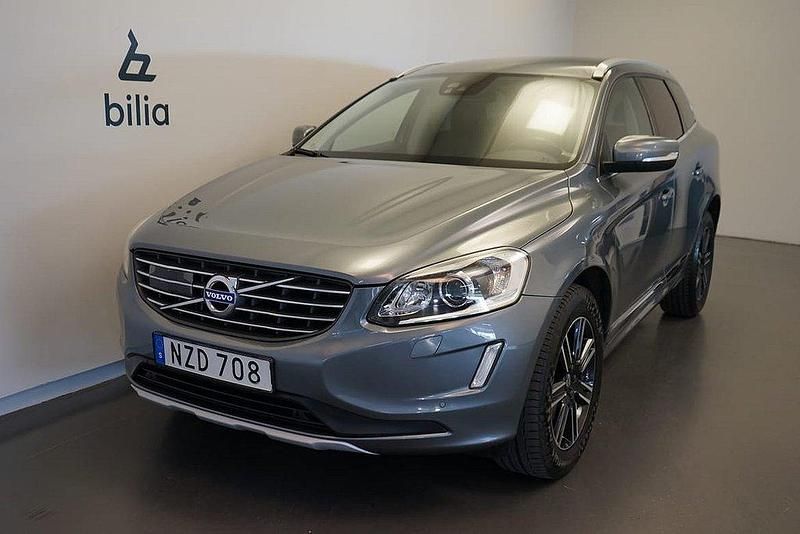 Grå Begagnad 2016 Volvo XC60 Business Edition SUV | 259 500 kr (Dyr) - Bild 1/3