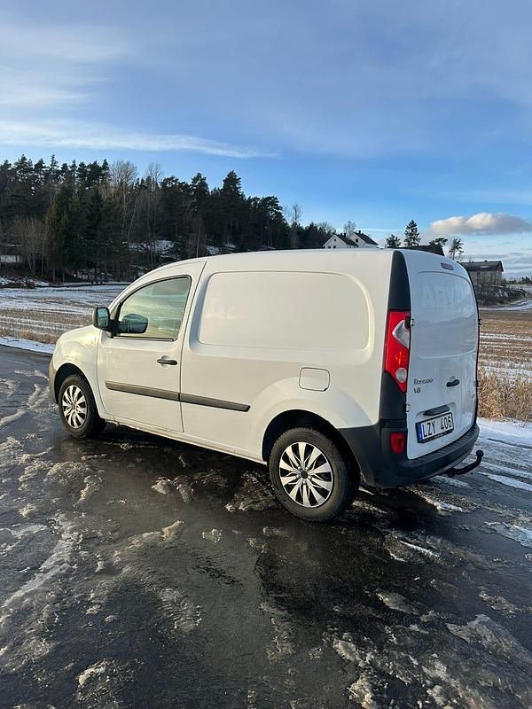 Begagnad Renault Kangoo 90 HK (66 kW) 2012 Minibuss