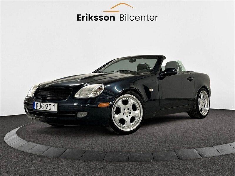 Svart Begagnad 1998 Mercedes SLK200 Cab | 99 900 kr - Bild 1/4