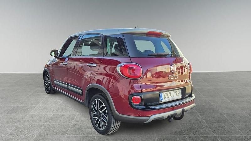 Begagnad Fiat 500L 120 HK (88 kW) 2014 Röd Minibuss