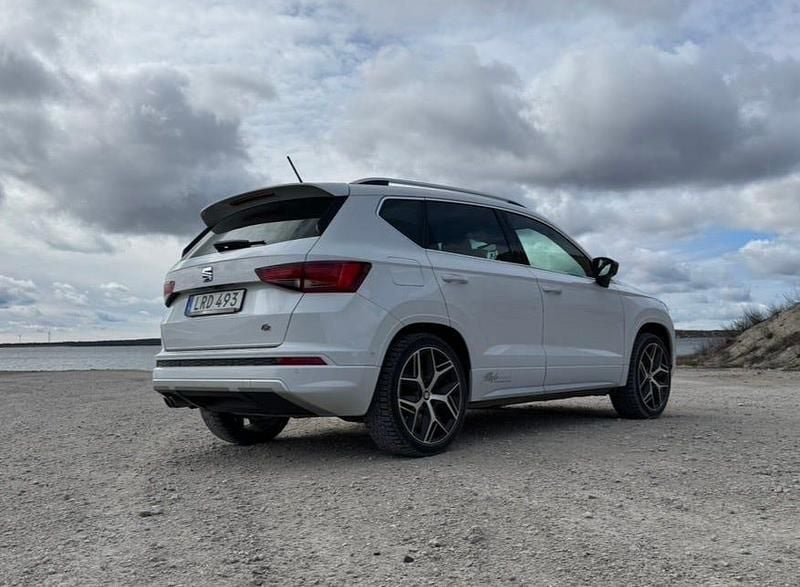 Begagnad Seat Ateca 4Drive 190 HK (139 kW) 2018 SUV