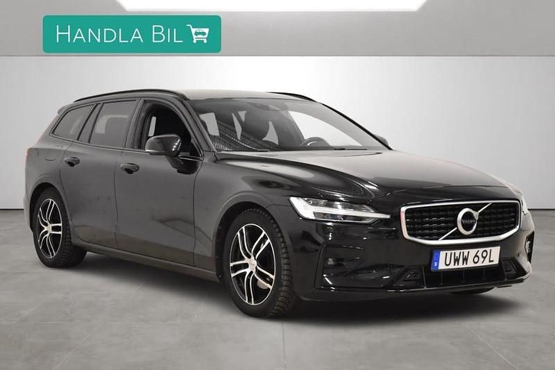 Begagnad Volvo V60 R-Design 150 HK (110 kW) 2020 Svart Kombi