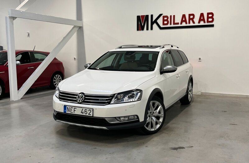 Vit Begagnad 2012 VW Passat Alltrack Kombi | 134 900 kr (Lite dyr) - Bild 1/4