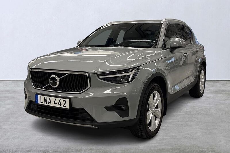 Begagnad 2024 Volvo XC40 SUV | 359 900 kr (Marknadspris) - Bild 1/4