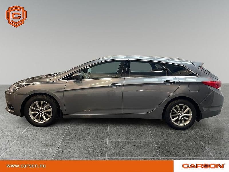 Begagnad Hyundai i40 135 HK (99 kW) 2016 Silver Kombi