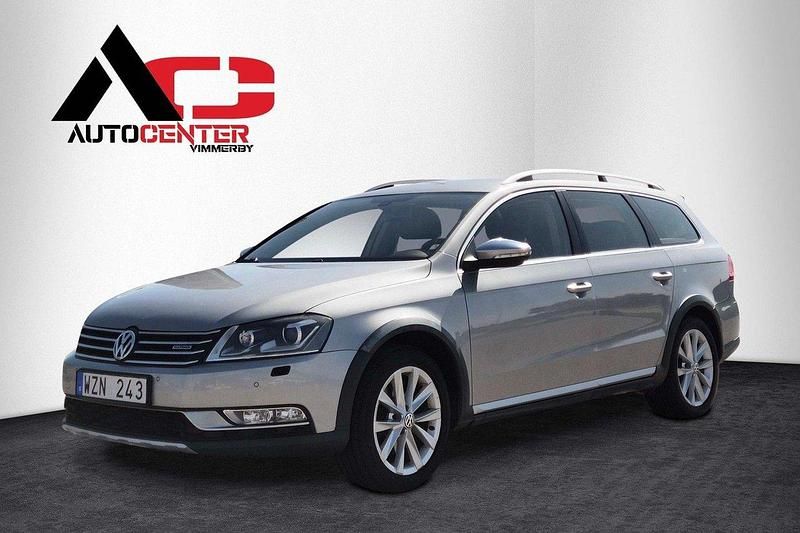 Silver Begagnad 2013 VW Passat Alltrack Kombi | 79 961 kr (Marknadspris) - Bild 1/4