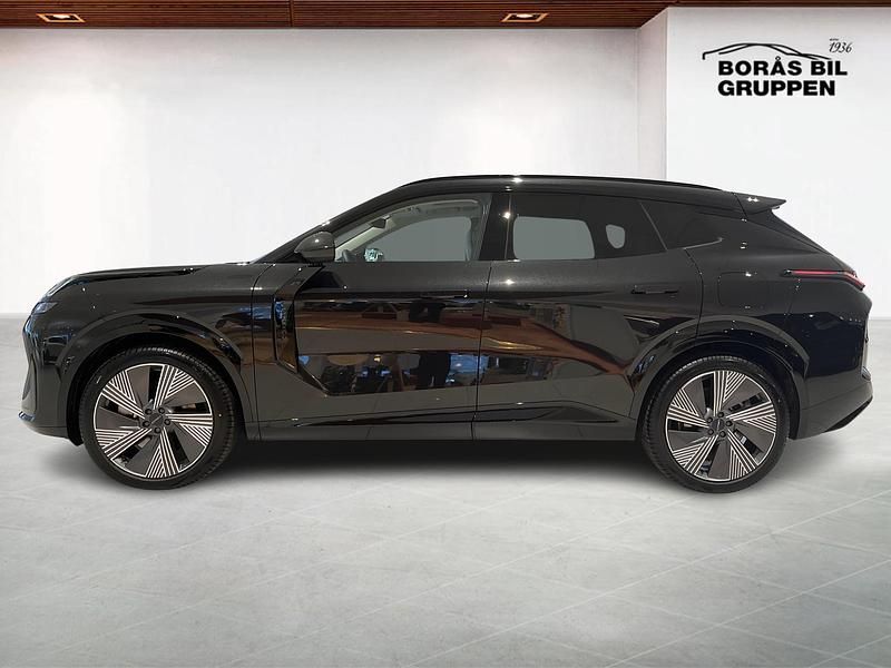 Ny Lynk & Co 08 2026 Svart SUV