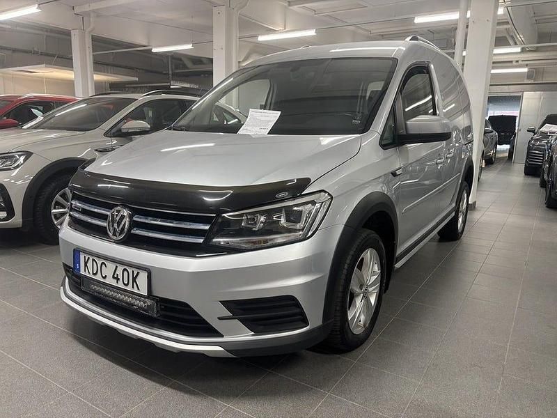 Reflexsilver metallic Begagnad 2020 VW Caddy Minibuss | 254 900 kr (Marknadspris) - Bild 1/4