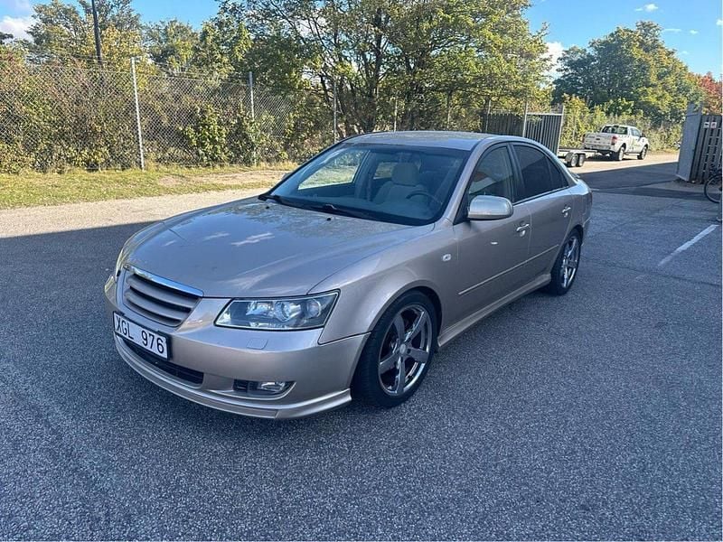 Brun Begagnad 2006 Hyundai Sonata Sedan | 39 900 kr - Bild 1/4