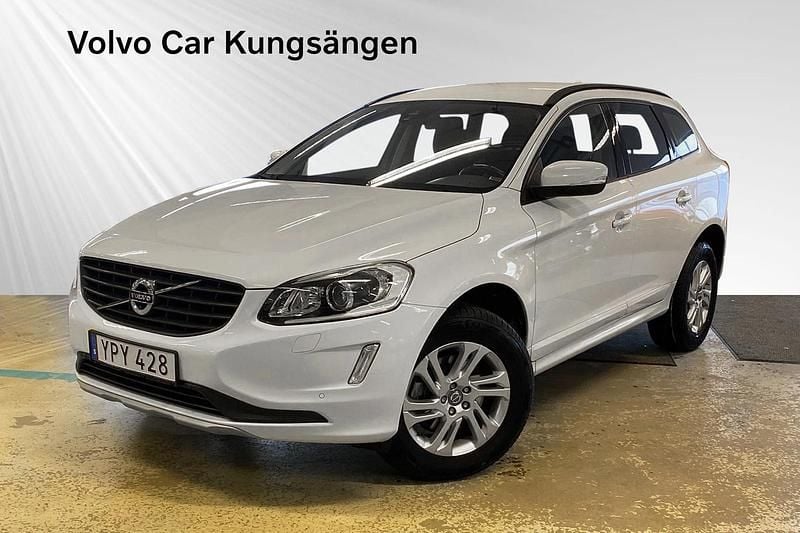 Begagnad Volvo XC60 Kinetic 150 HK (110 kW) 2017 Vit SUV