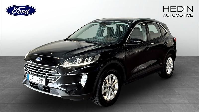 Begagnad 2022 Ford Kuga Titanium SUV | 244 900 kr (Marknadspris) - Bild 1/4