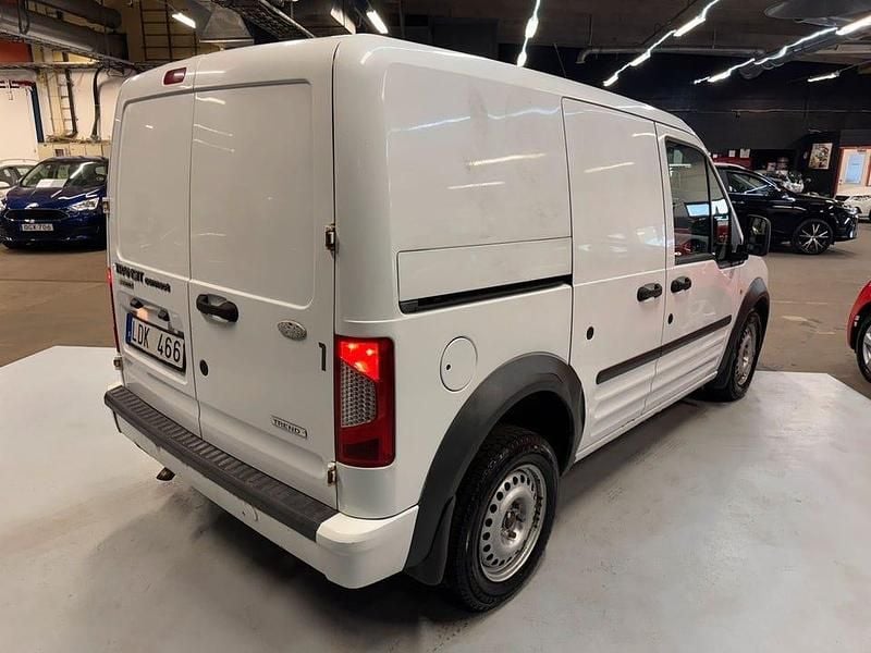 Begagnad Ford Transit Connect 90 HK (66 kW) 2011 Vit Minibuss
