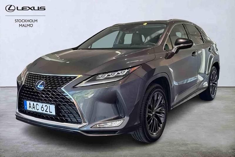 Grå Begagnad 2022 Lexus RX450h Sport Line SUV | 499 000 kr (Bra pris) - Bild 1/1