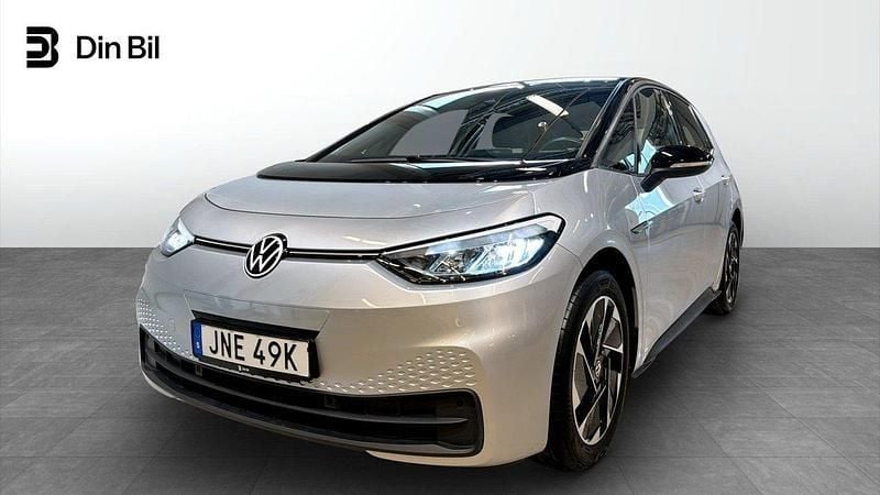 Silver Begagnad 2021 VW ID.3 Pro Performance Halvkombi | 214 900 kr (Bra pris) - Bild 1/4